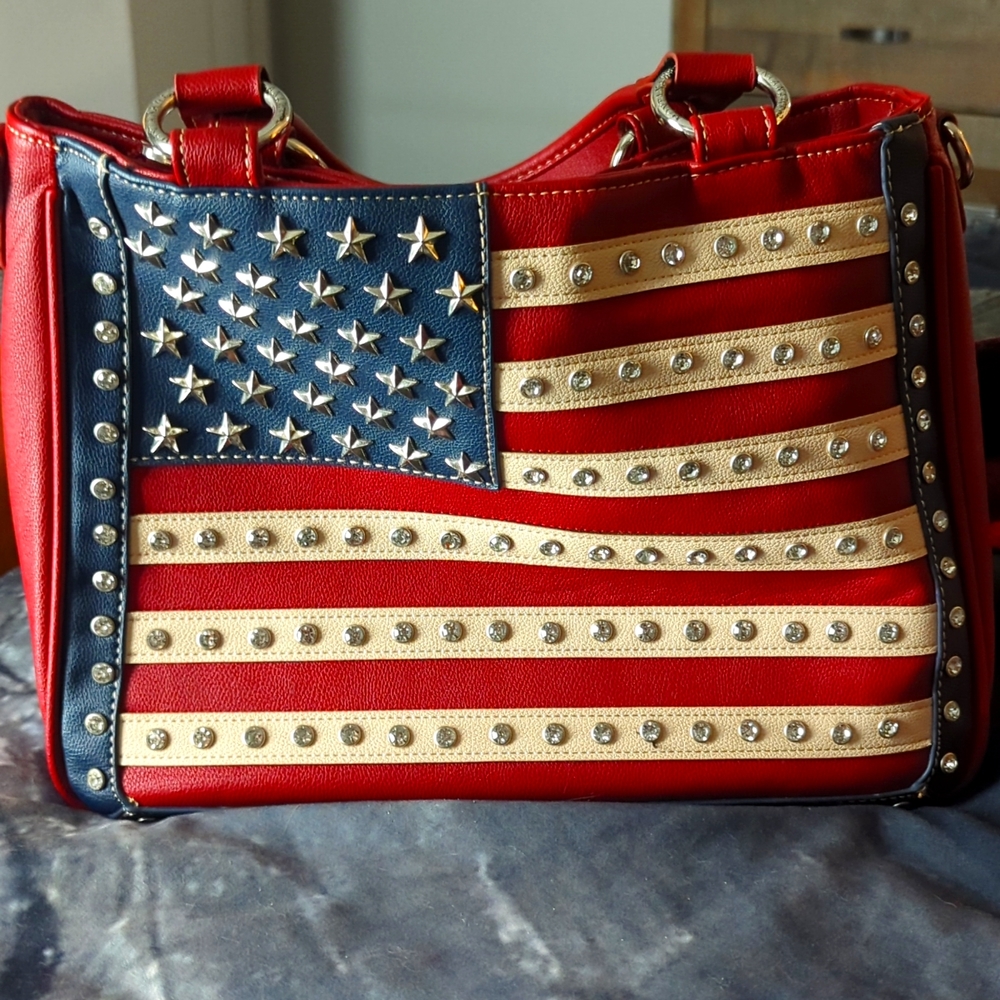 Mountain West Purse